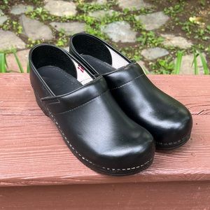 Sanita Men’s Clogs